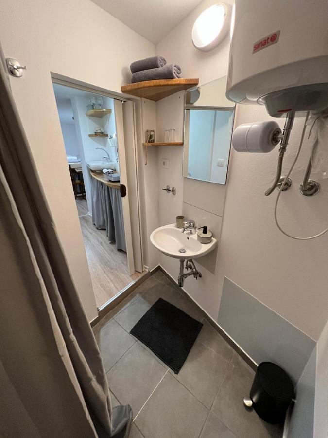 Sml Apartments 1 이졸라 외부 사진