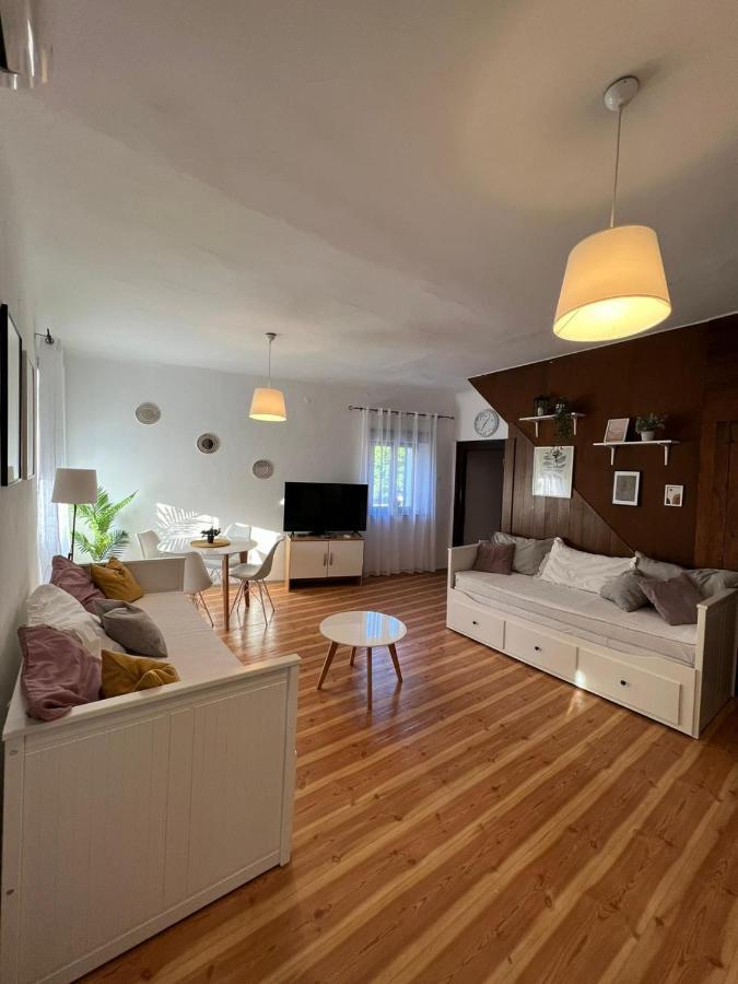 Sml Apartments 1 이졸라 외부 사진